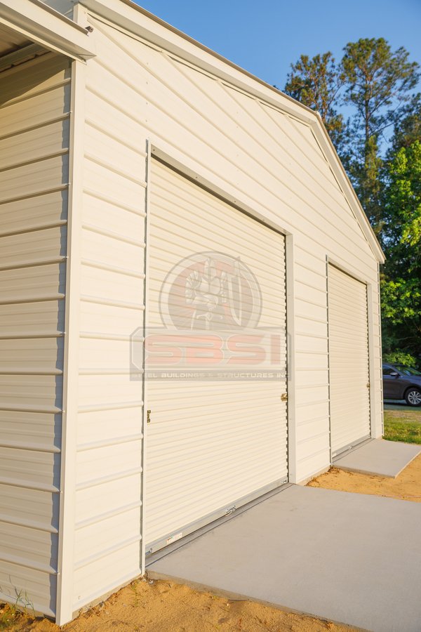 Custom building with 2 garage doors